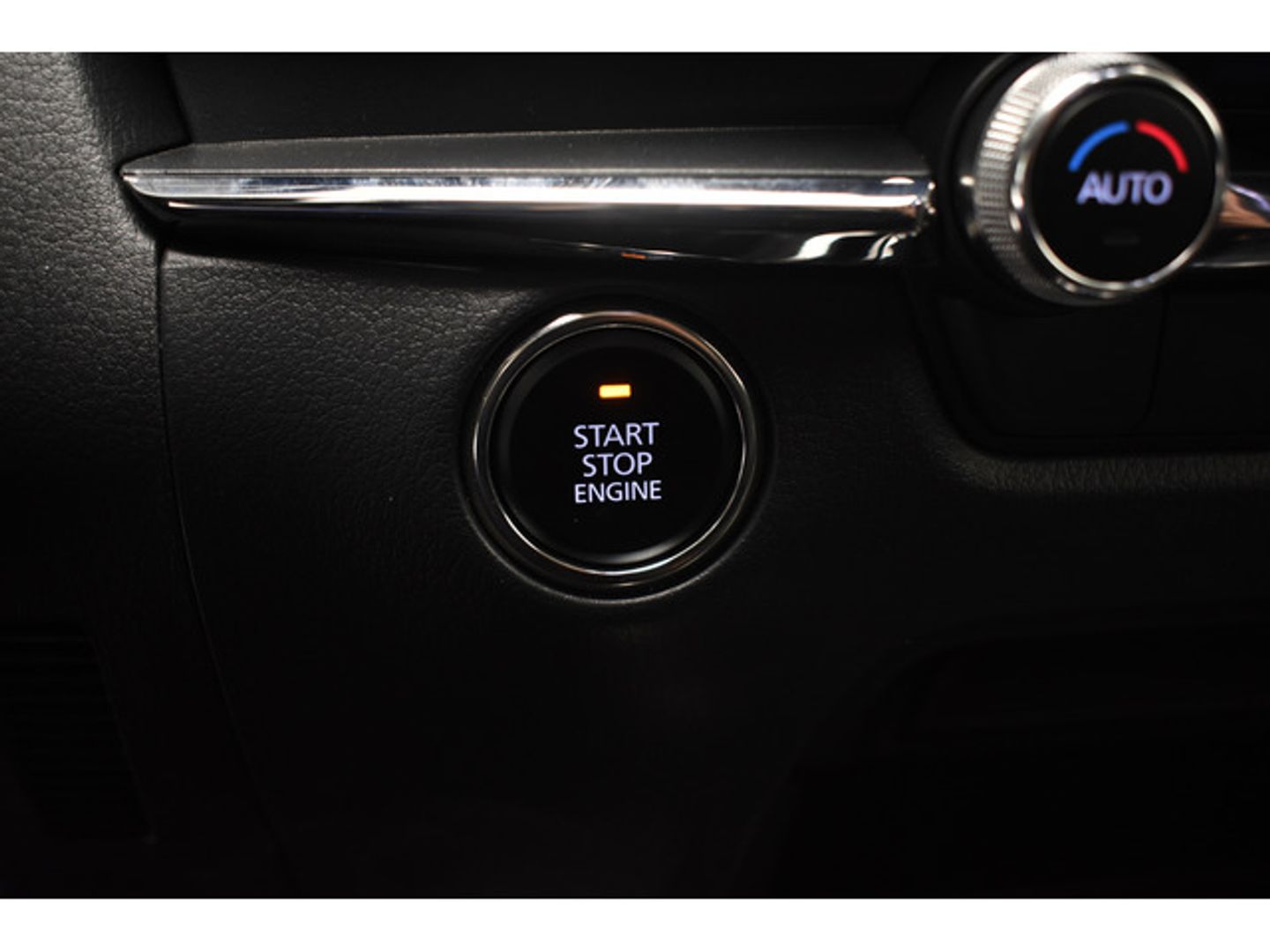 Mazda CX-30 2.0 e-Skyactive-X Evolution 2WD 137 kW (186 CV)