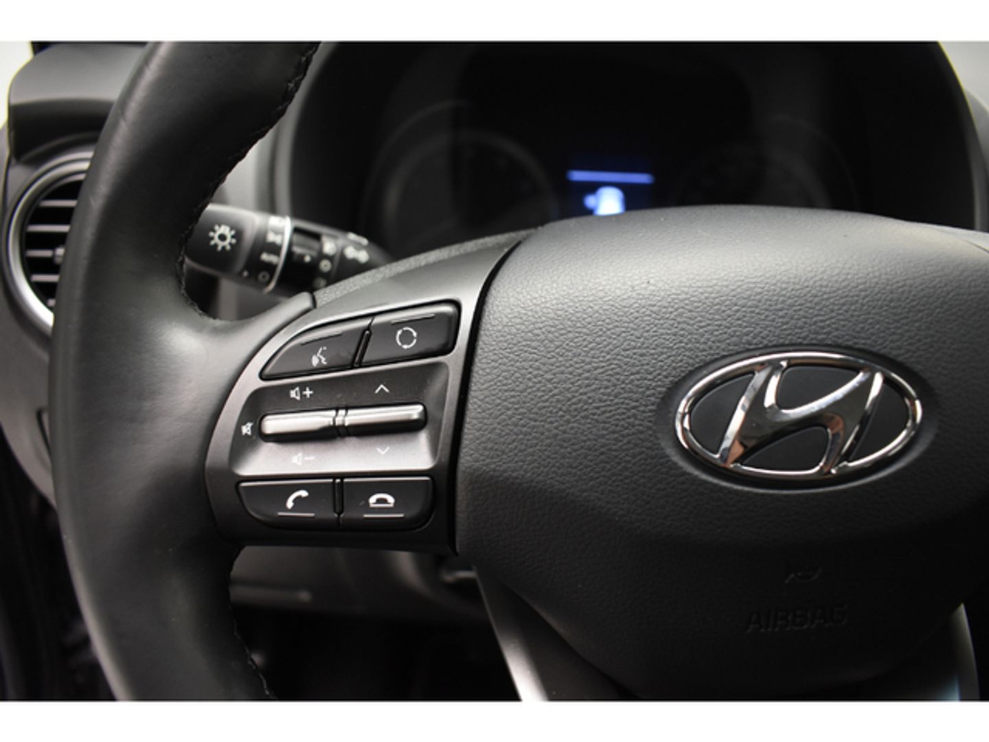 Hyundai Kona 1.0 TGDi Maxx 4x2 88 kW (120 CV)
