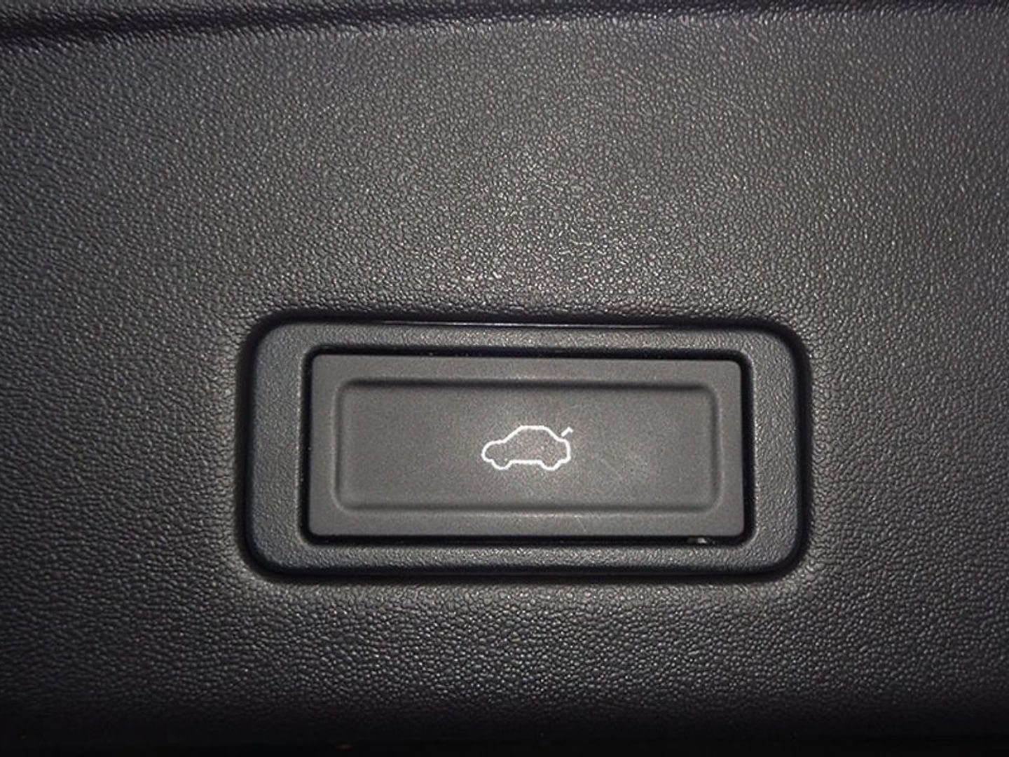 Omoda 5 EV 61kWh Premium 150 kW (204 CV)