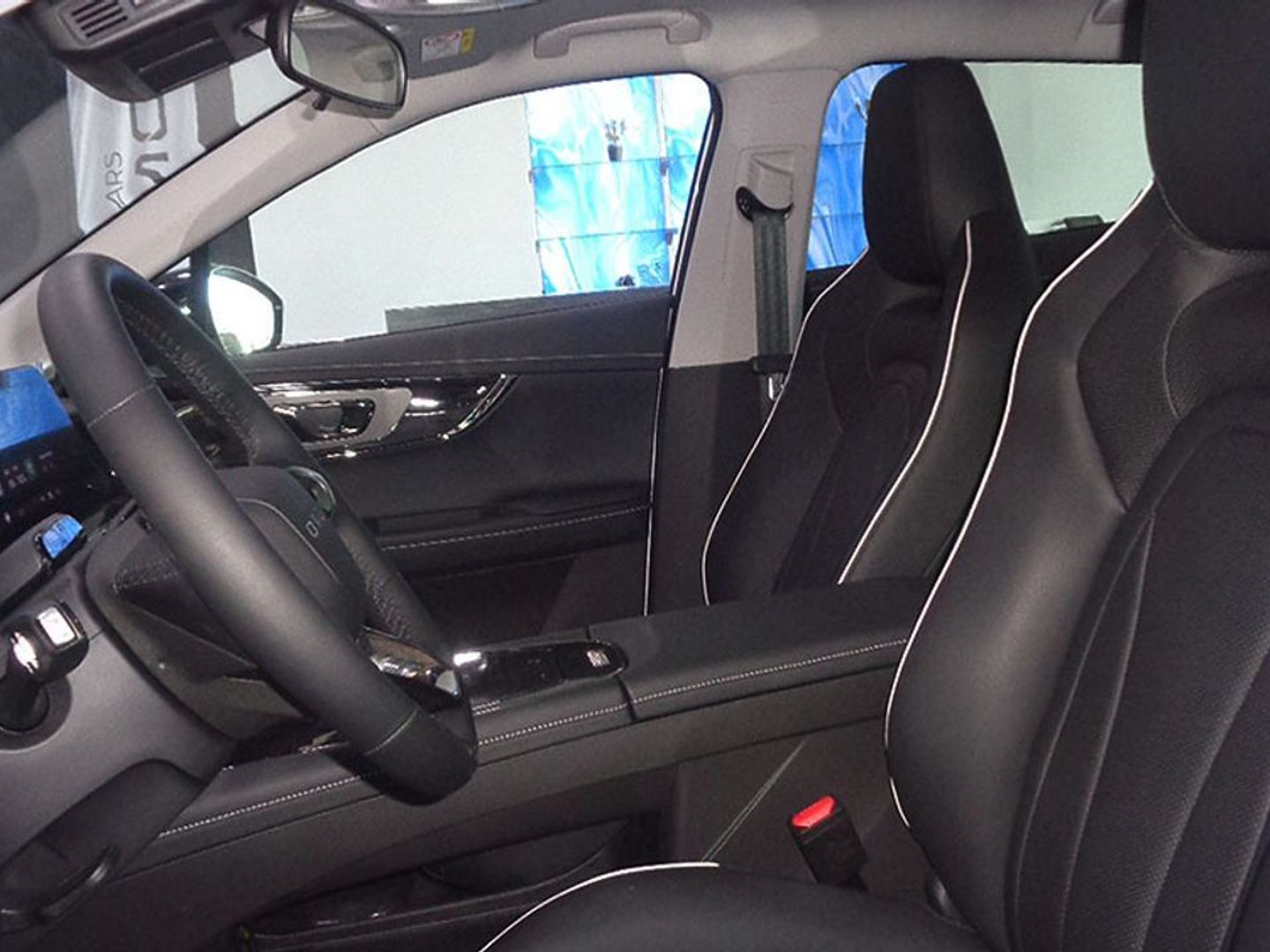 Omoda 5 EV 61kWh Premium 150 kW (204 CV)