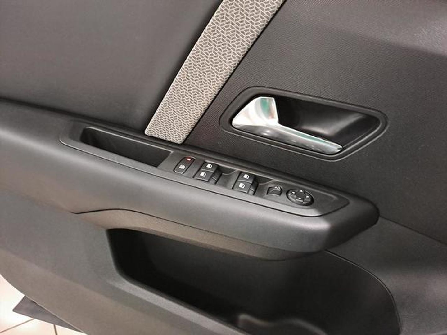 Citroen C4 PureTech 130 S&S 6v Feel Pack 96 kW (130 CV)