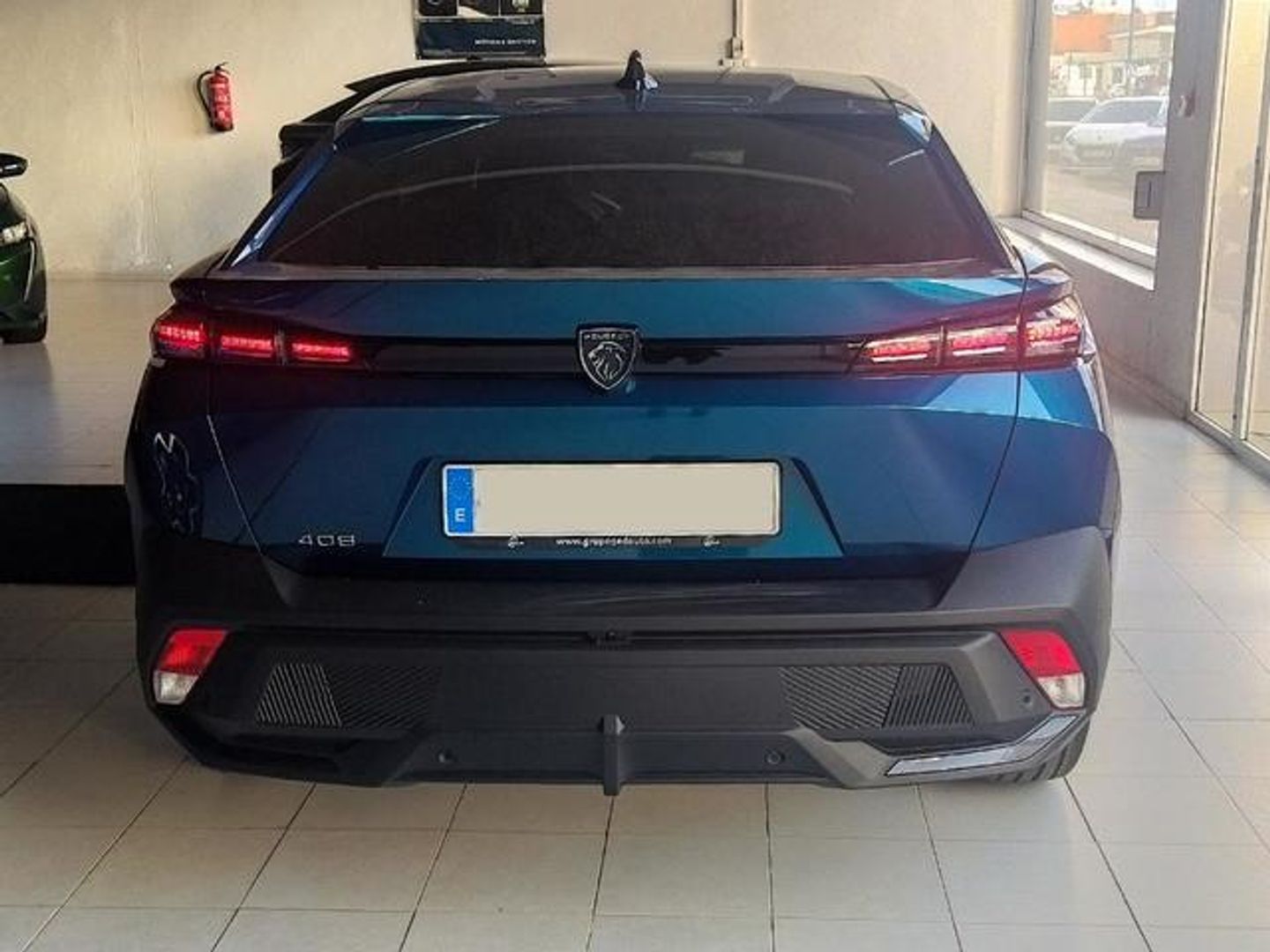 Peugeot 408 Allure Hybrid 145 eDCS6 107 kW (145 CV)