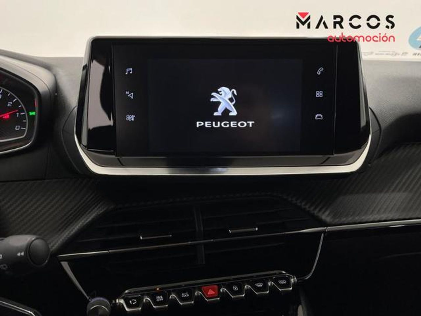 Peugeot 2008 Puretech 100 S&S Active 75 kW (100 CV)