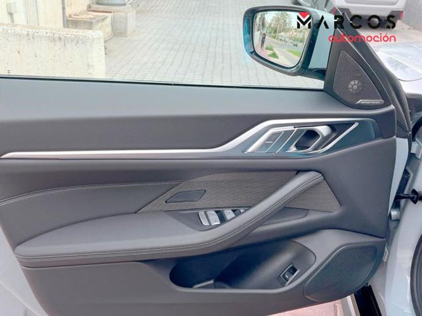 BMW i4 eDrive40 250 kW (340 CV)