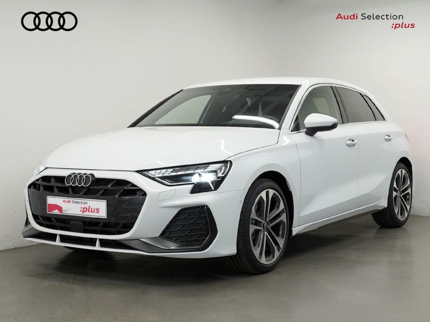 Audi A3 Sportback S line 35 TFSI 110 kW (150 CV) S tronic Blanco Compact