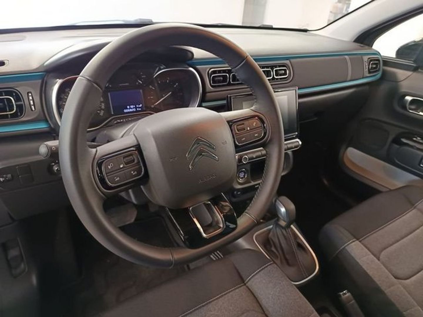 Citroen C3 PureTech 110 S&S Shine EAT6 81 kW (110 CV)