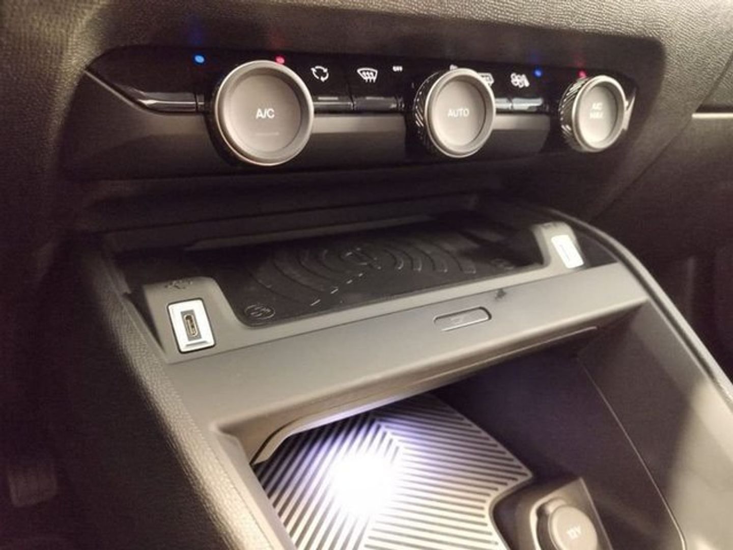 Citroen C4 BlueHDi 130 S&S Max EAT8 96 kW (131 CV)