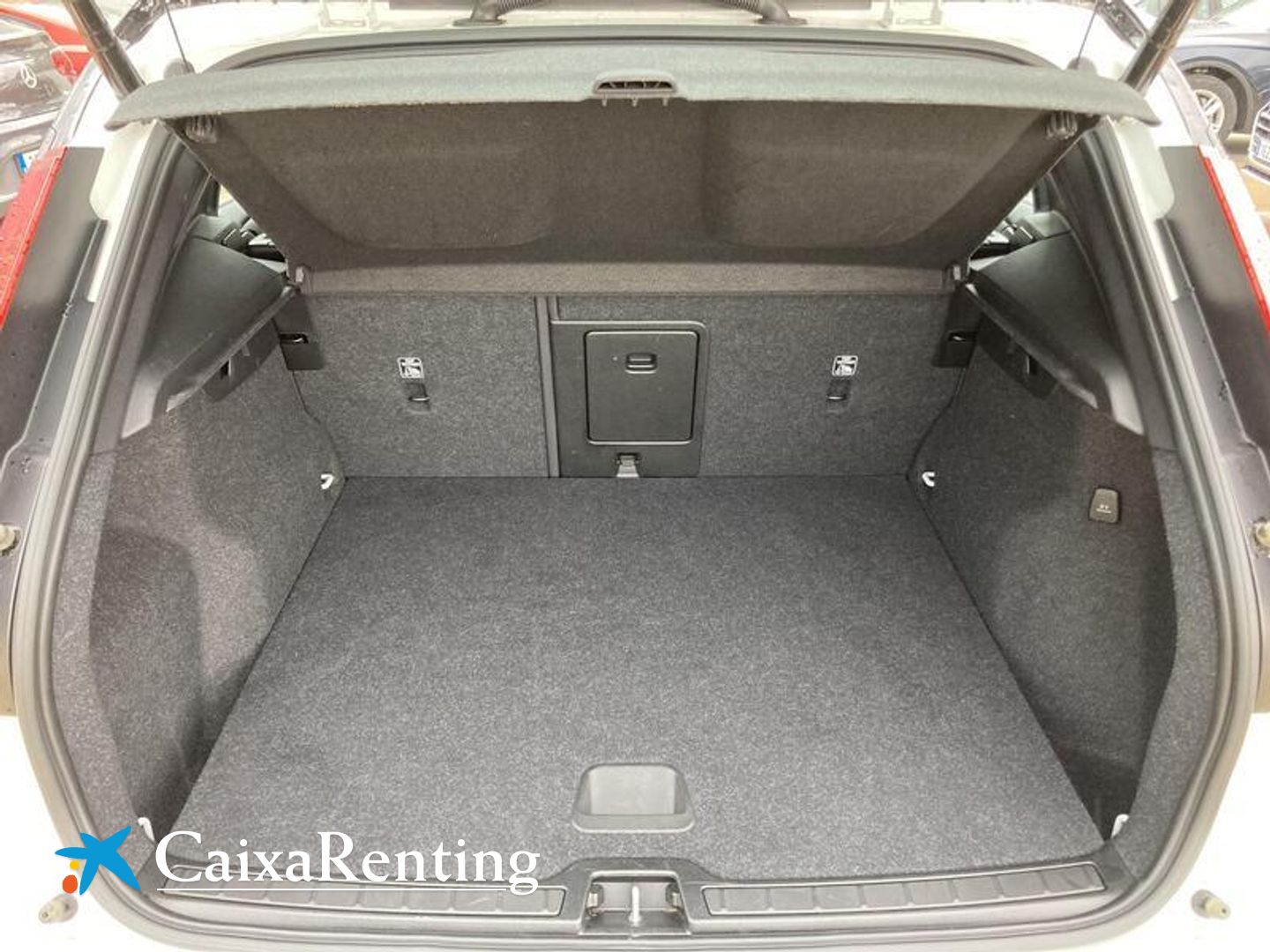 Volvo XC40 T4 Twin Recharge R-Design Expression Auto 155 kW (211 CV)