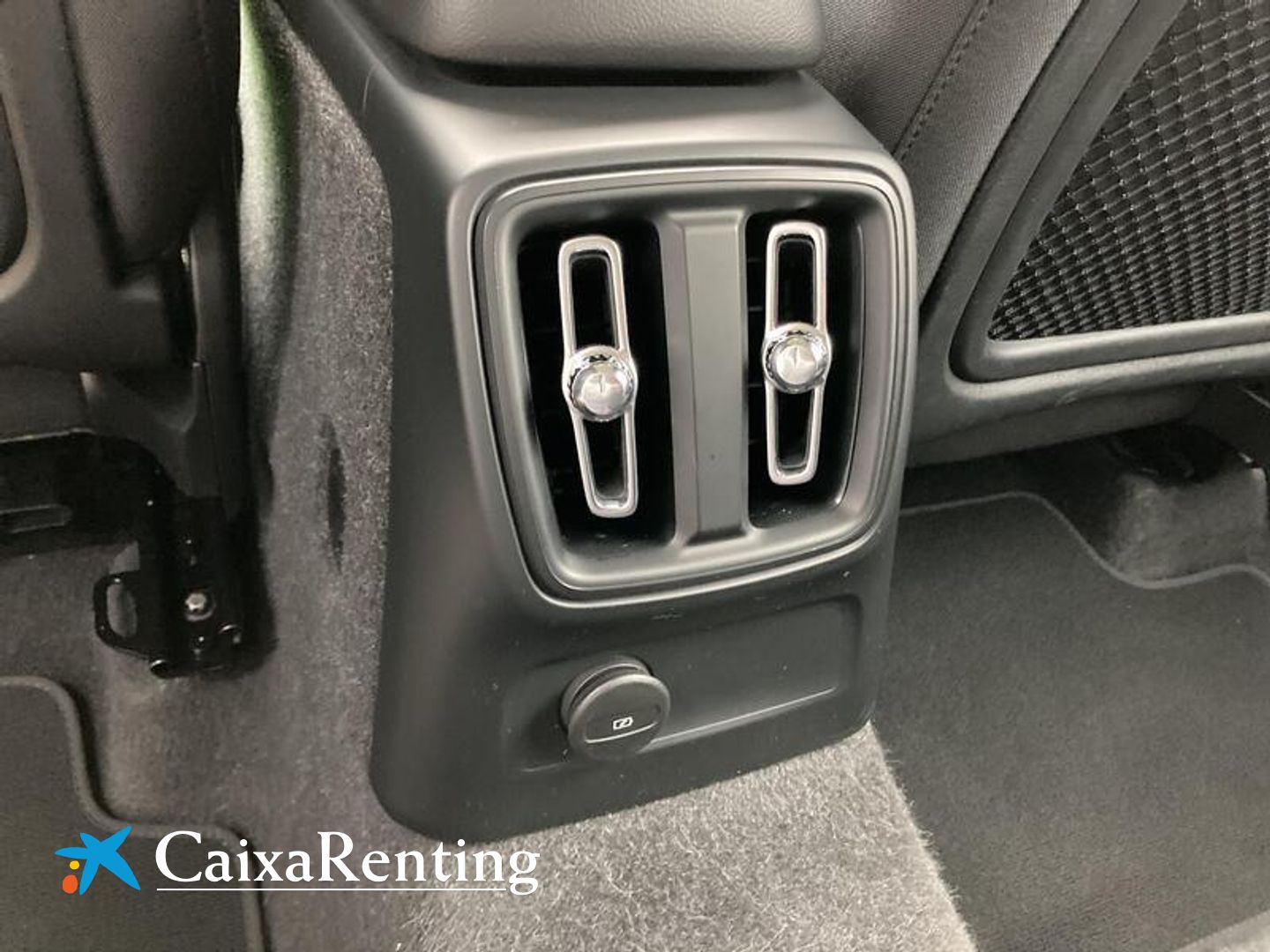 Volvo XC40 T4 Twin Recharge R-Design Expression Auto 155 kW (211 CV)