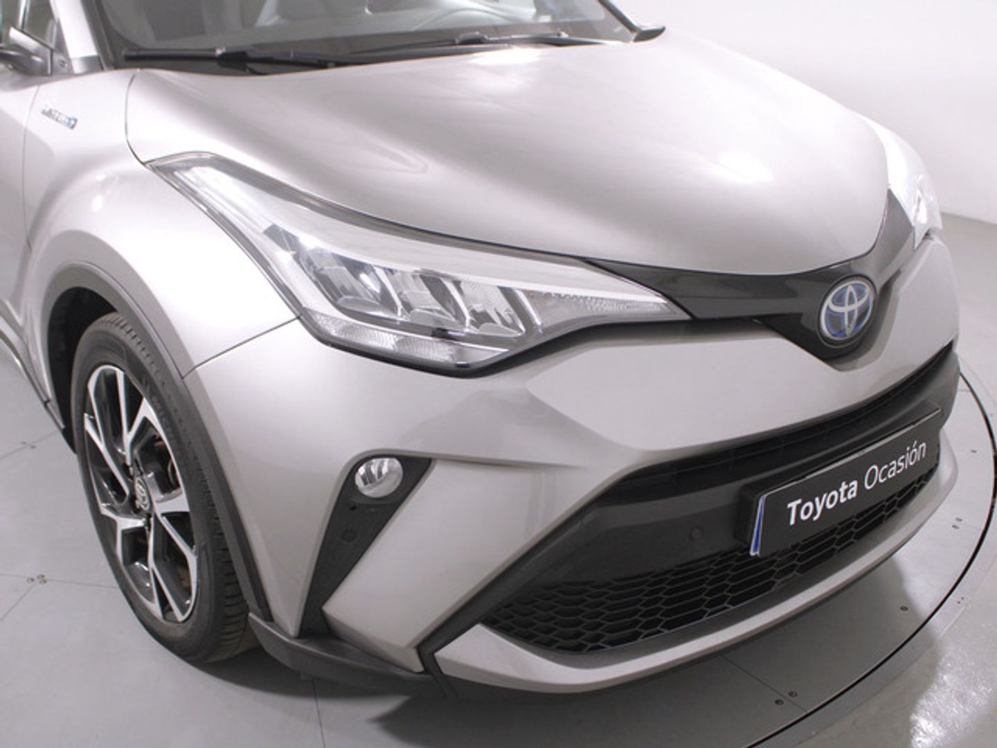 Toyota C-HR 1.8 125H Advance 90 kW (122 CV)