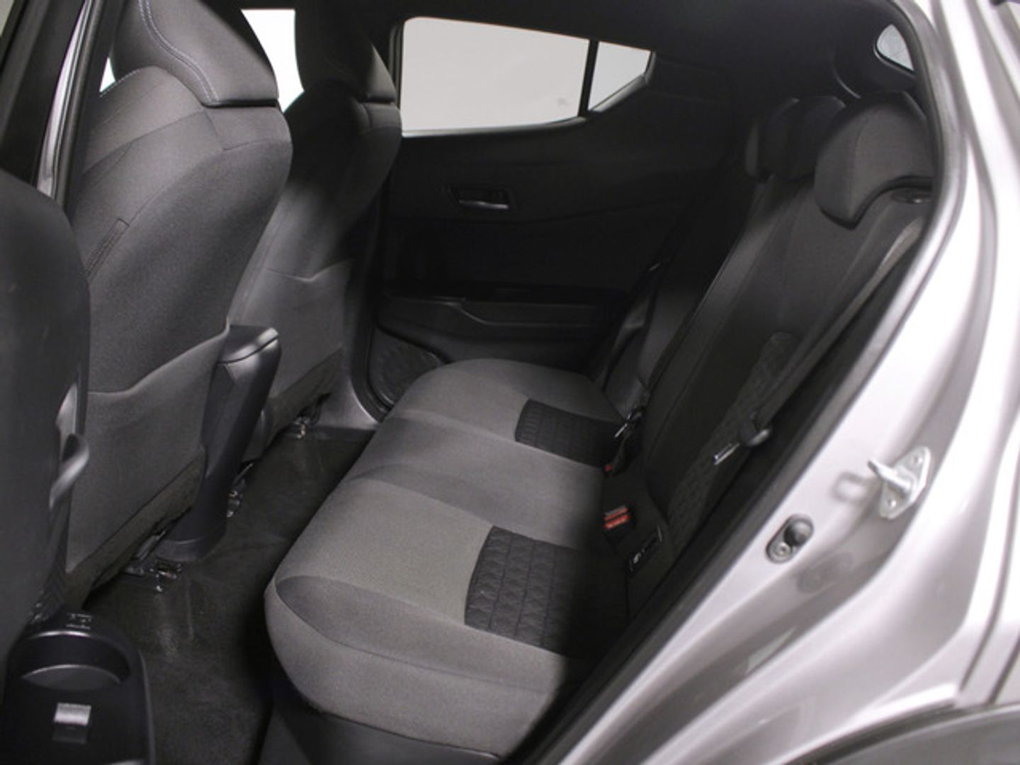 Toyota C-HR 1.8 125H Advance 90 kW (122 CV)