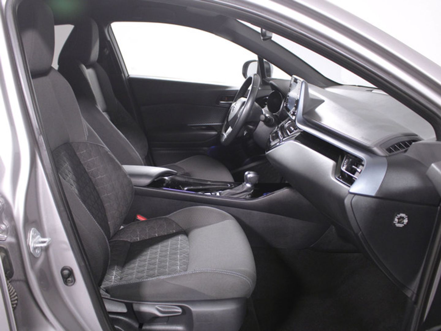Toyota C-HR 1.8 125H Advance 90 kW (122 CV)