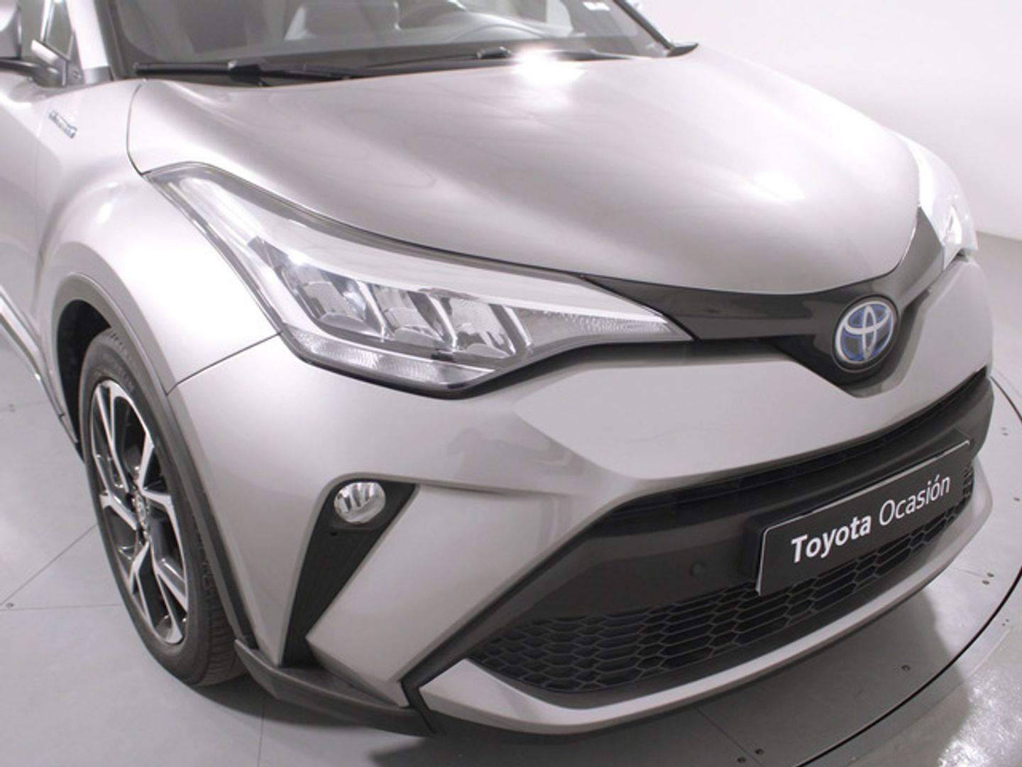 Toyota C-HR 1.8 125H Advance 90 kW (122 CV)