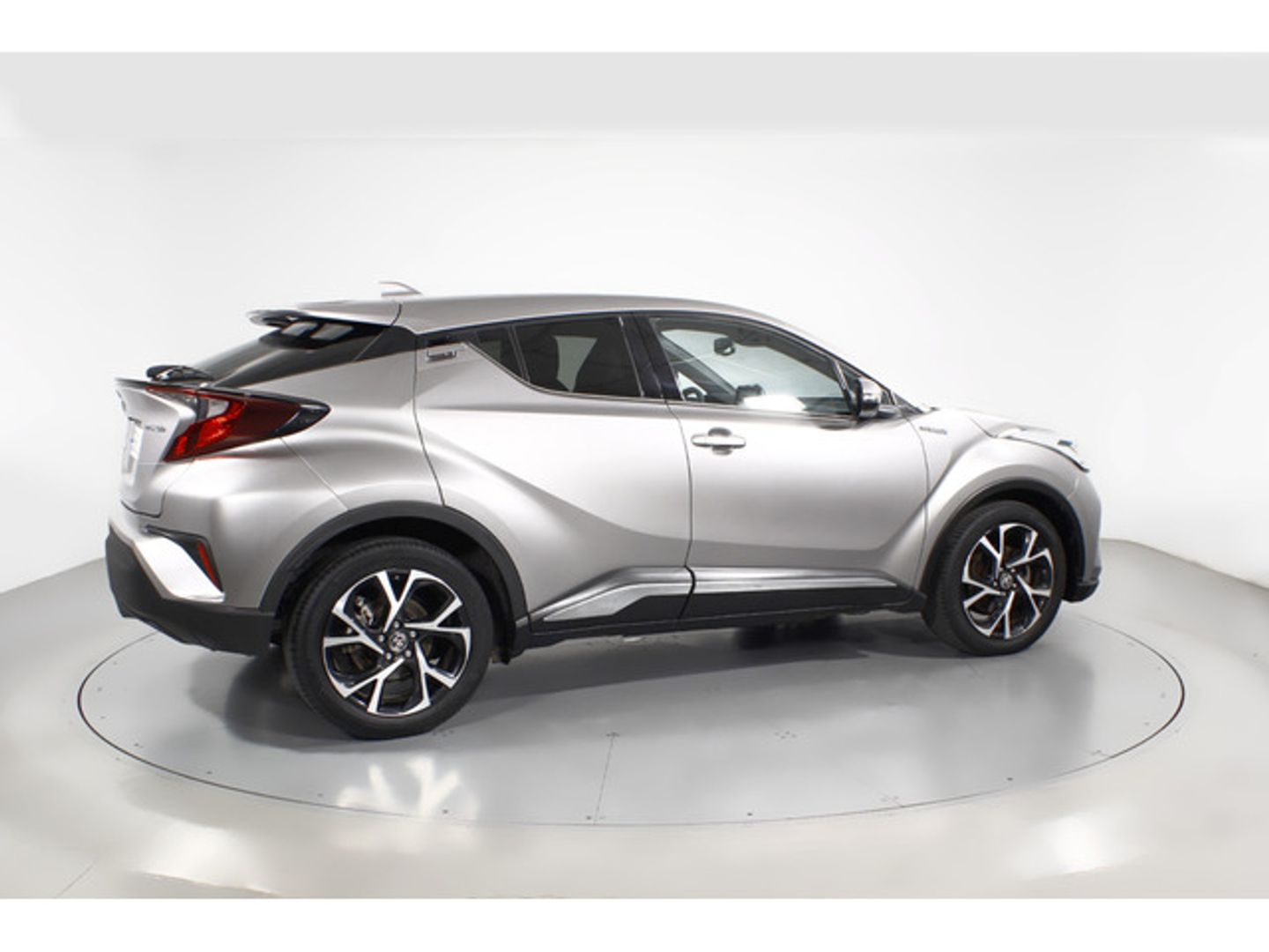 Toyota C-HR 1.8 125H Advance 90 kW (122 CV)