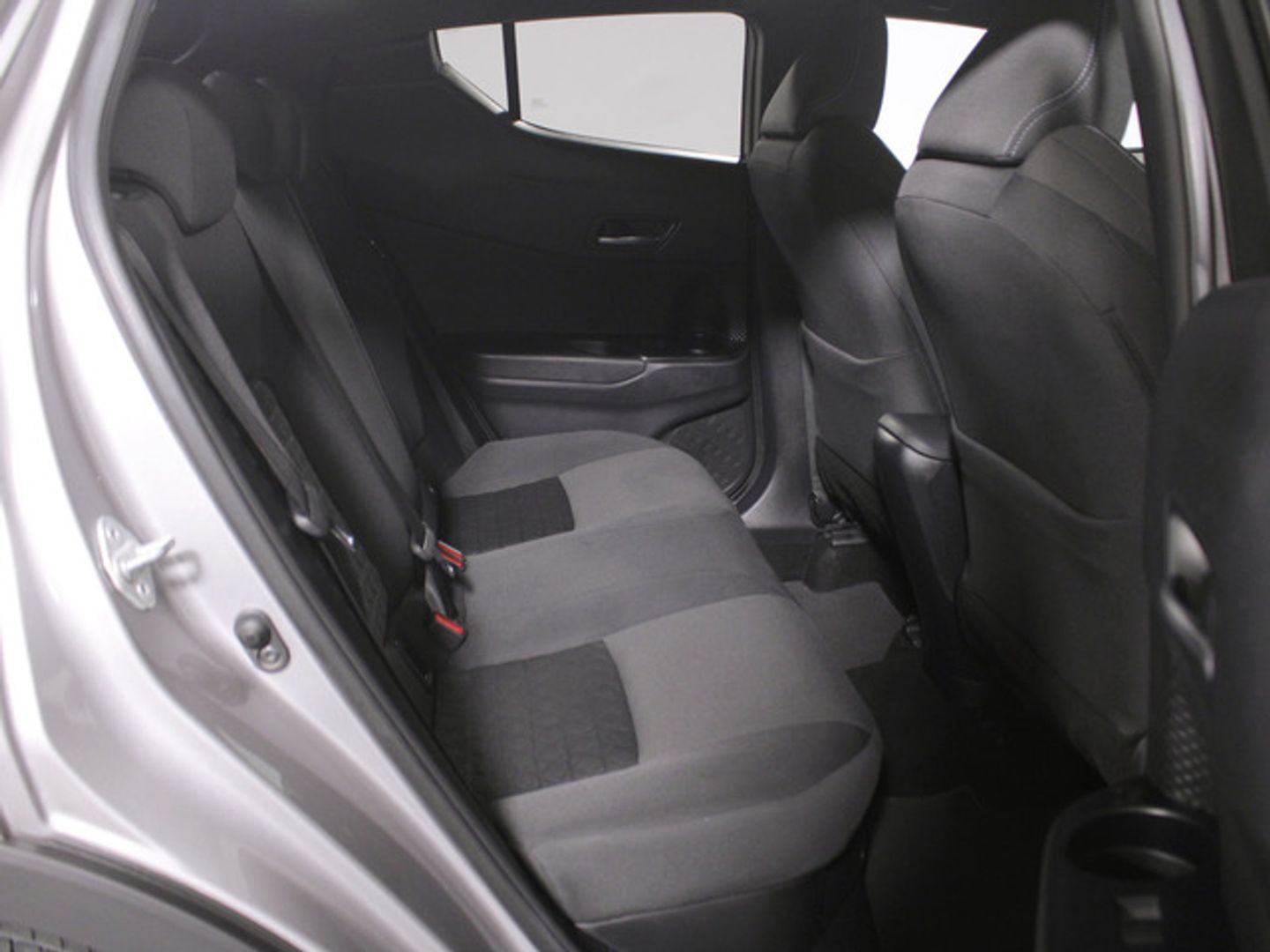 Toyota C-HR 1.8 125H Advance 90 kW (122 CV)