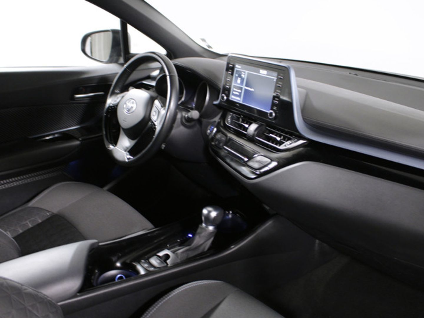 Toyota C-HR 1.8 125H Advance 90 kW (122 CV)