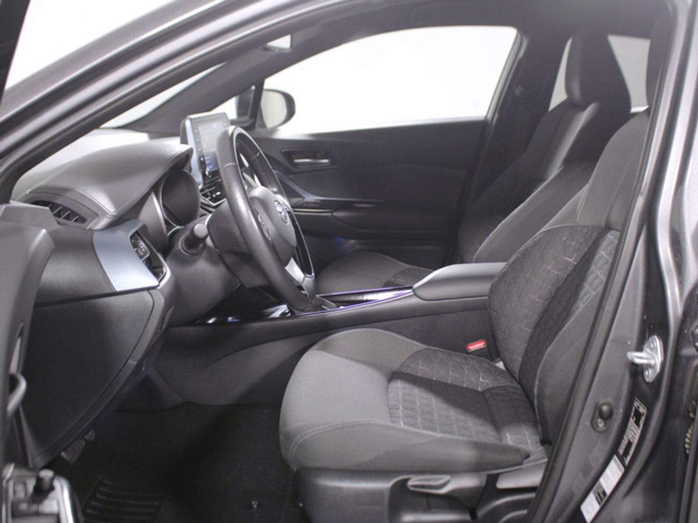 Toyota C-HR 1.8 125H Advance 90 kW (122 CV)