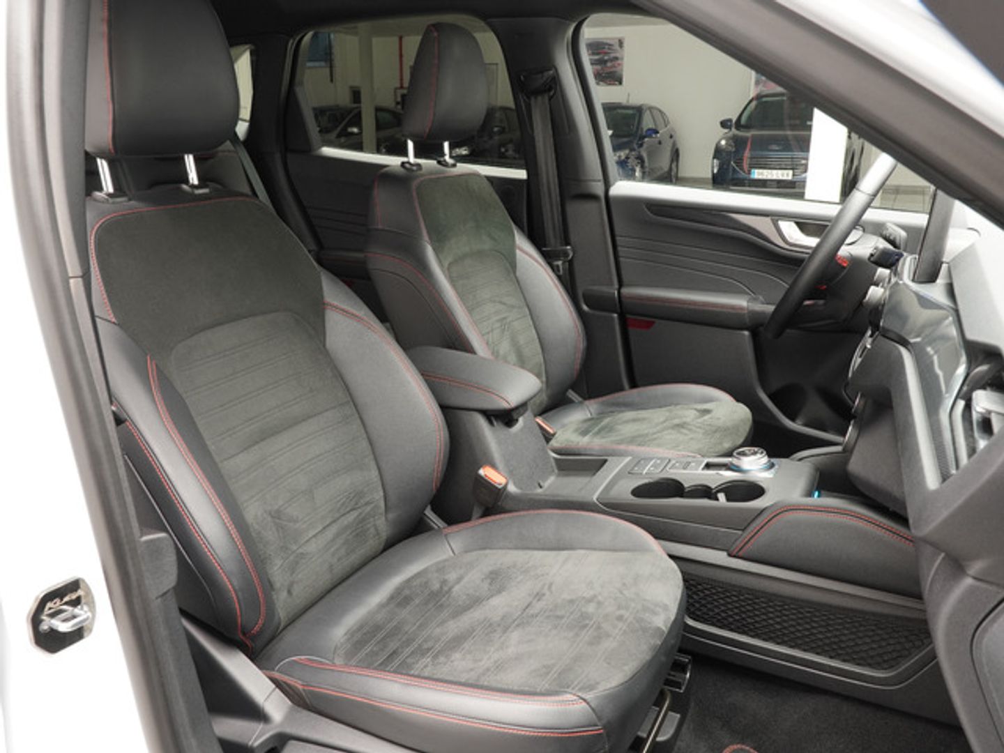 Ford Kuga 2.5 Duratec PHEV ST-Line X Auto 165 kW (225 CV)