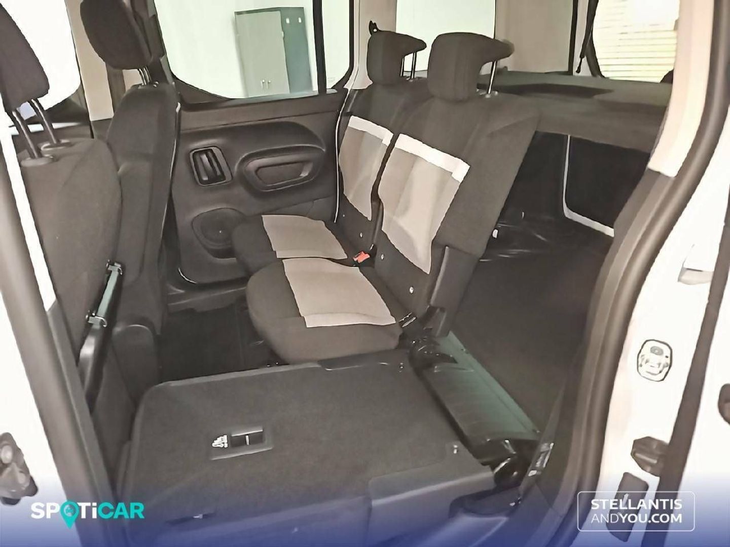 Citroen ë-Berlingo Shine Talla M 50kWh 100 kW (136 CV)