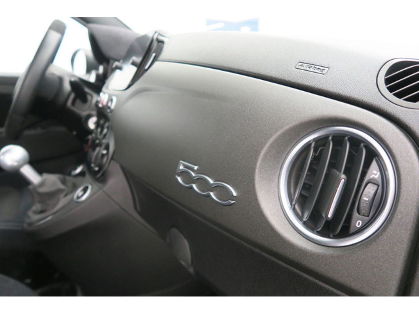 Abarth 500 1.4 16v T-Jet 695 132 kW (180 CV)
