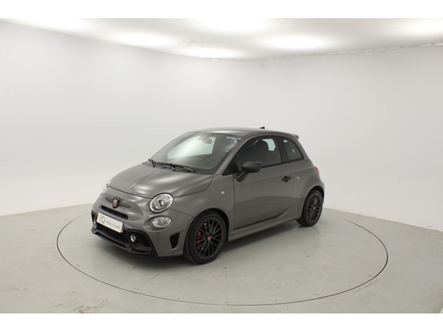 Abarth 500 1.4 16v T-Jet 695 132 kW (180 CV)
