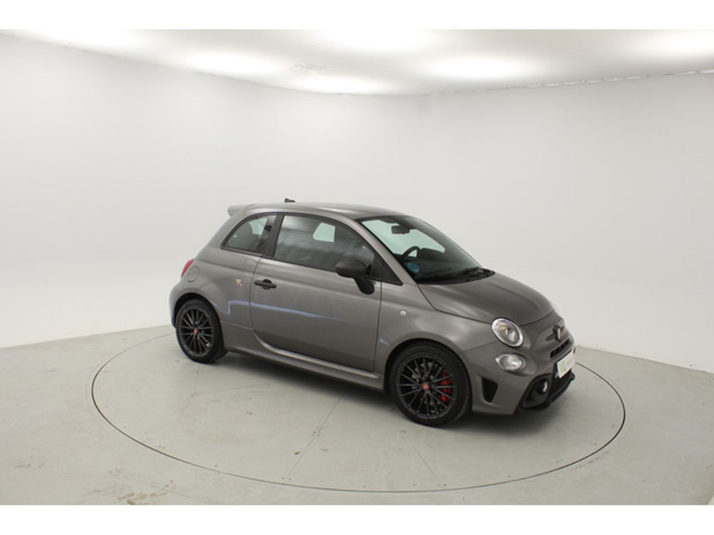 Abarth 500 1.4 16v T-Jet 695 132 kW (180 CV)