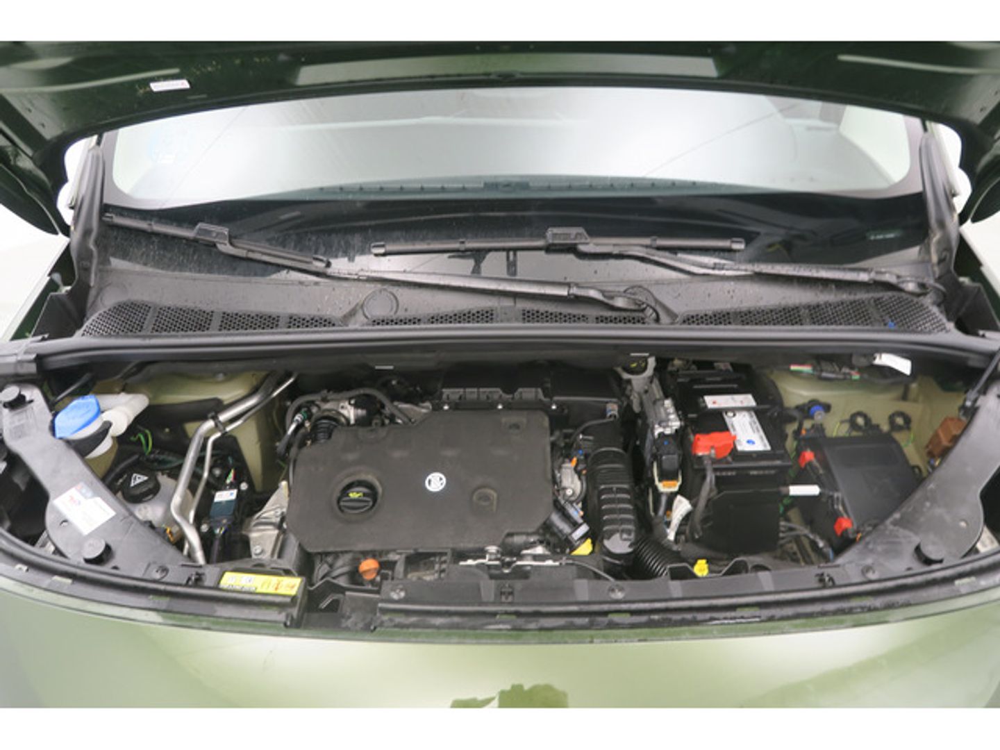 Peugeot Rifter BlueHDi 130 S&S GT Standard Auto 96 kW (130 CV)