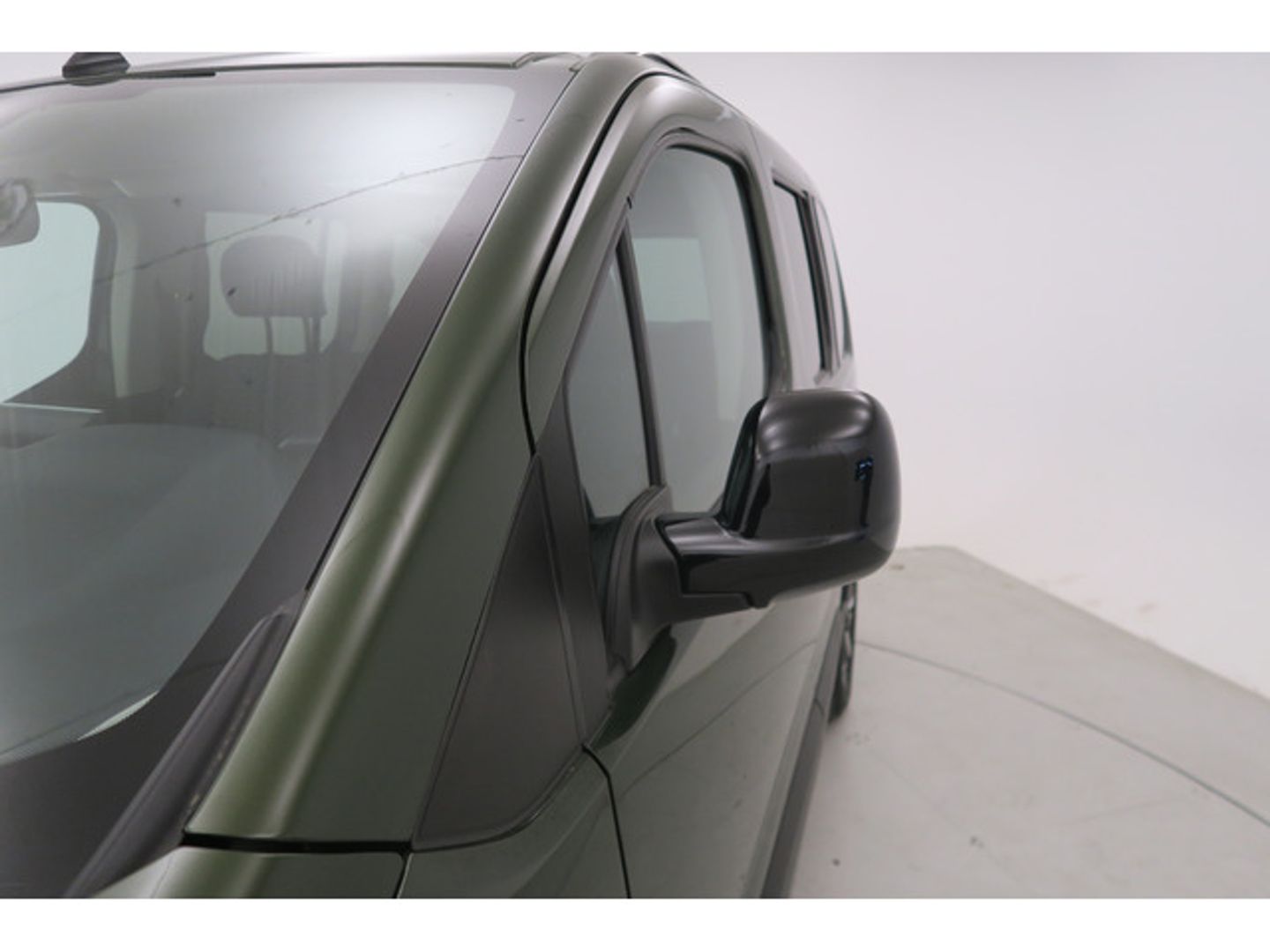 Peugeot Rifter BlueHDi 130 S&S GT Standard Auto 96 kW (130 CV)