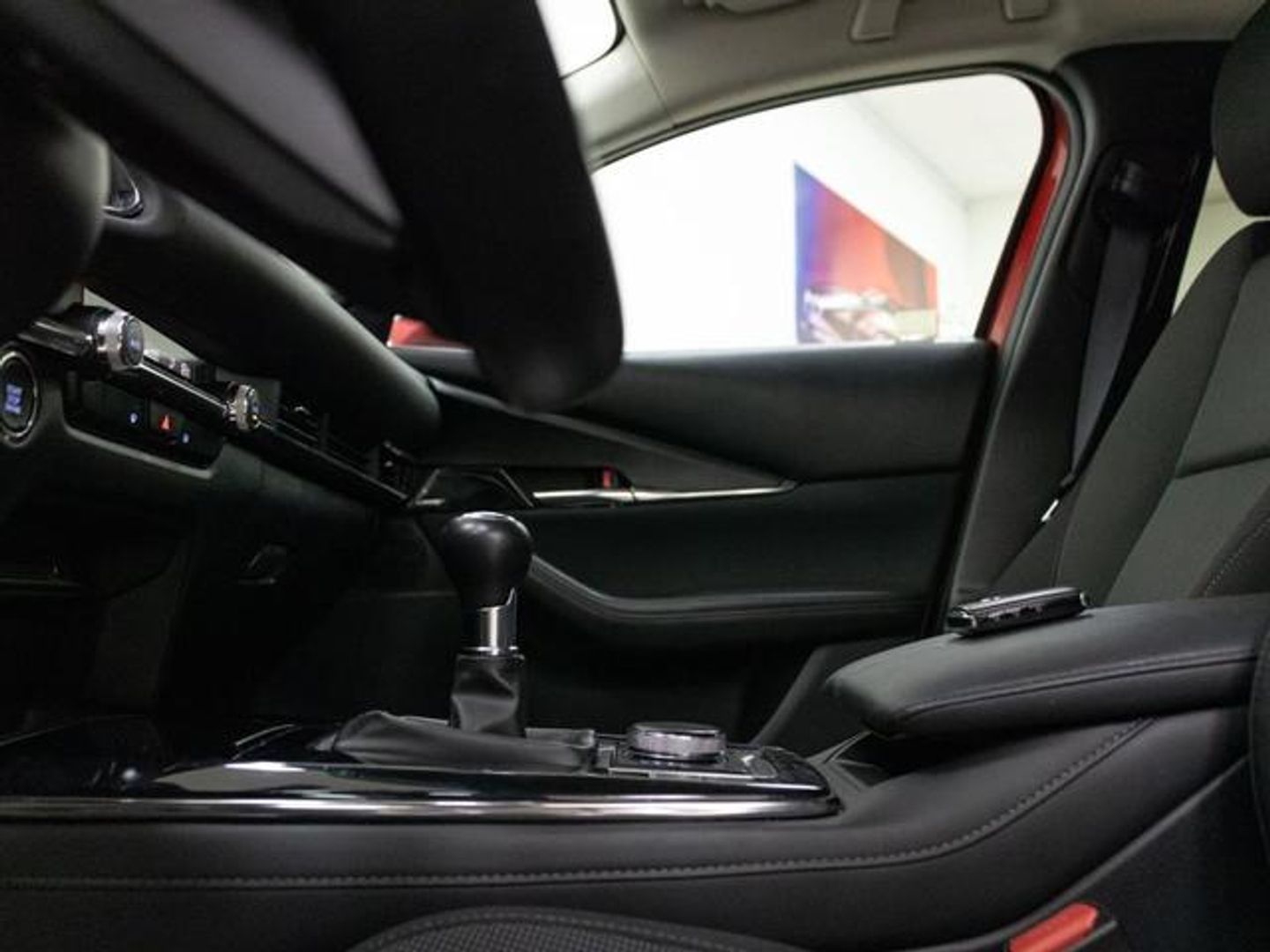 Mazda CX-30 2.0 Skyactiv-X Zenith 132 kW (180 CV)