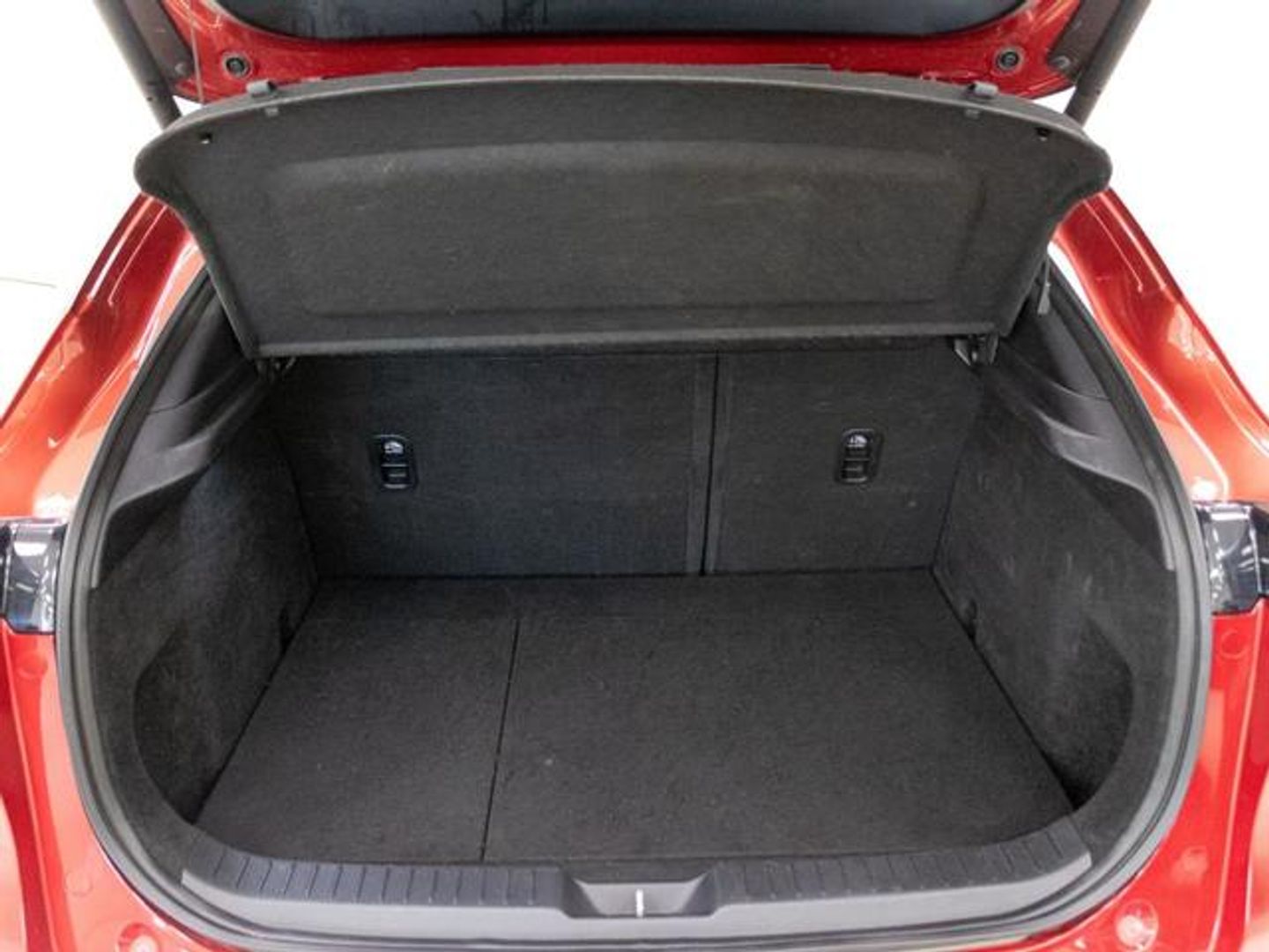 Mazda CX-30 2.0 Skyactiv-X Zenith 132 kW (180 CV)