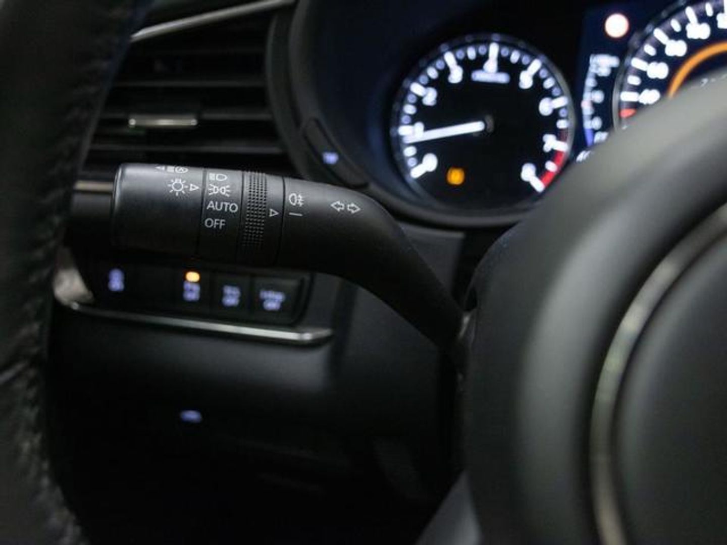 Mazda CX-30 2.0 Skyactiv-X Zenith 132 kW (180 CV)