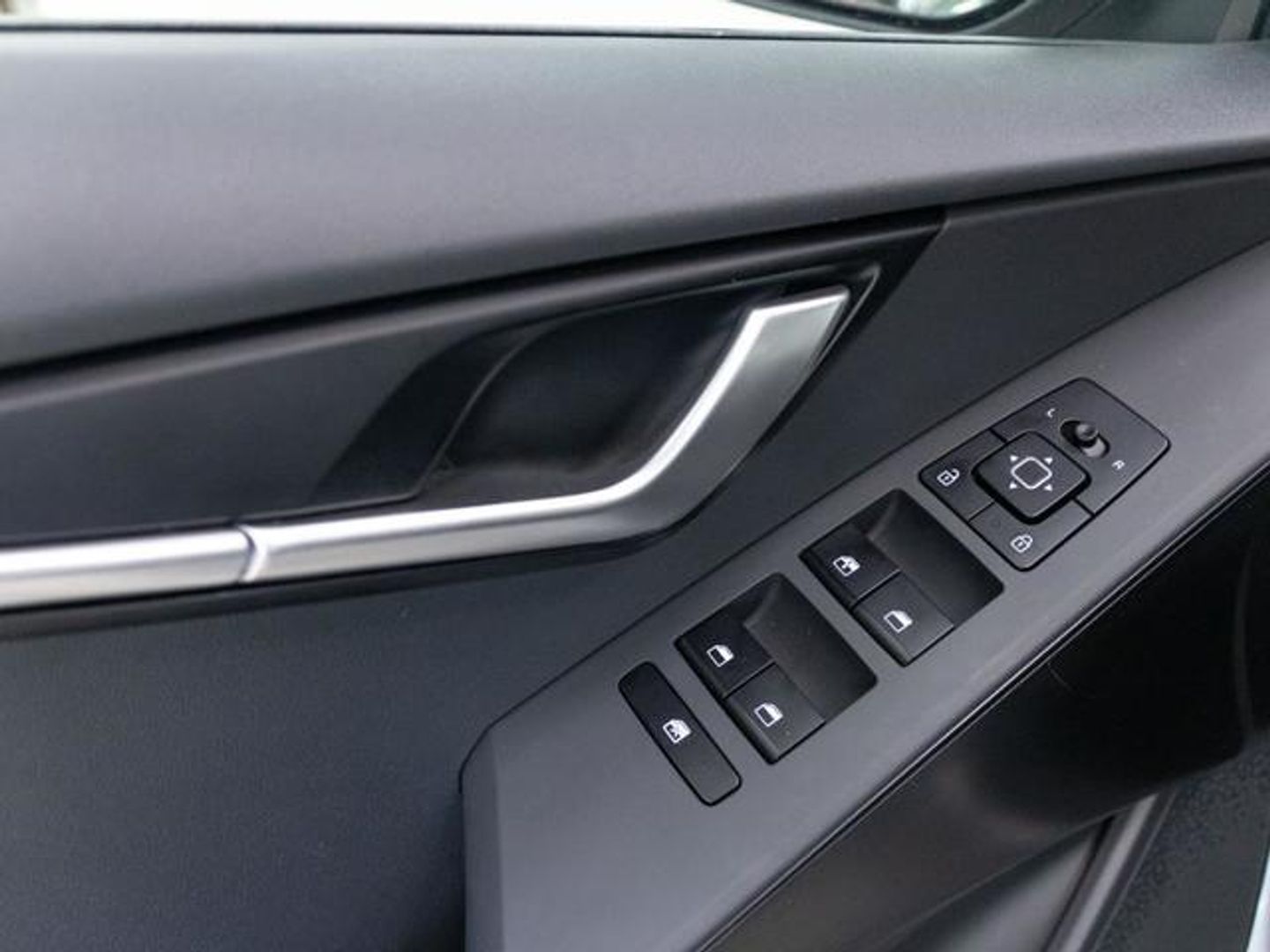 Kia Niro 1.6 GDi HEV Concept 104 kW (141 CV)