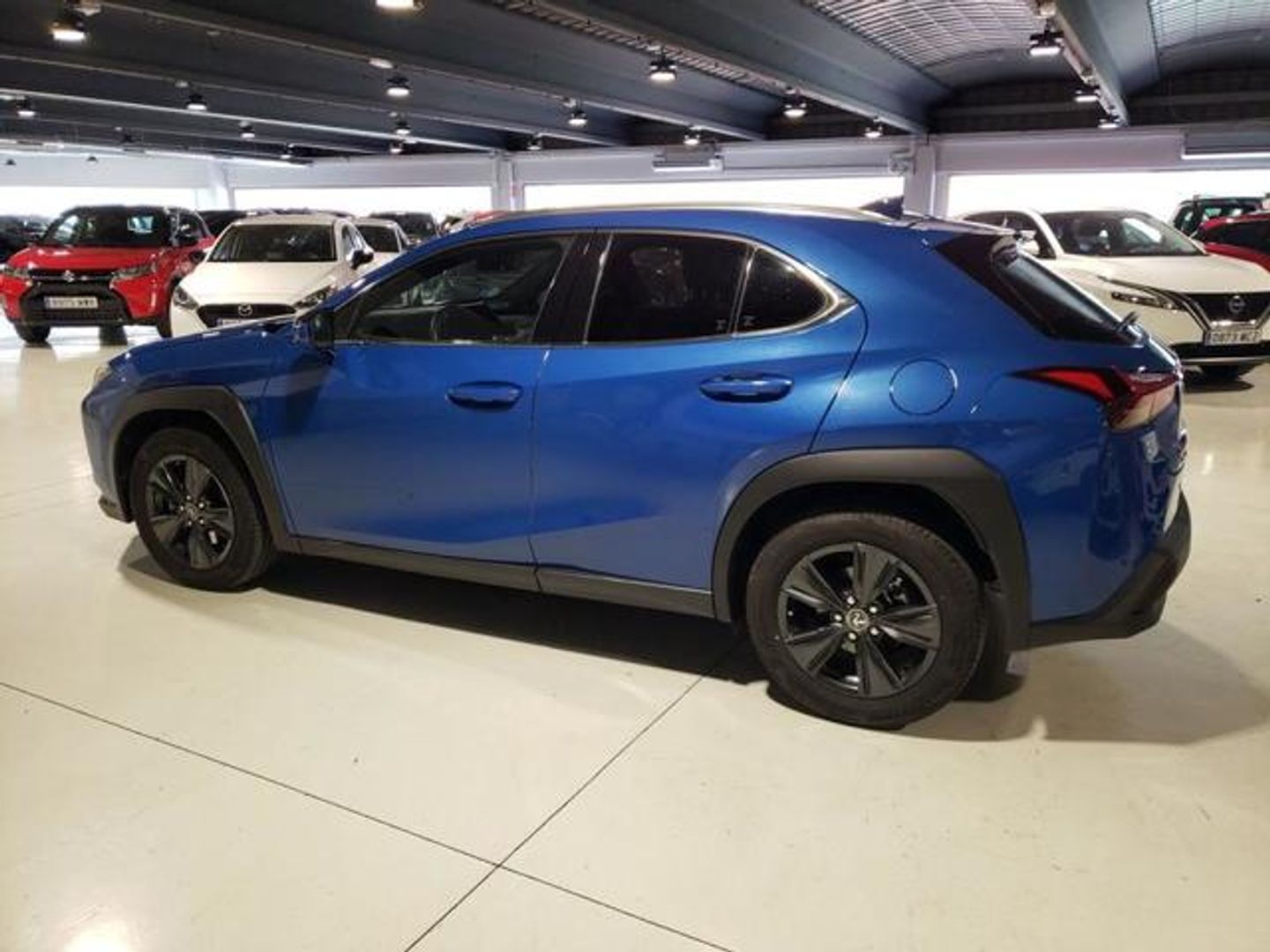 Lexus UX UX 250h Business 2WD 135 kW (184 CV)