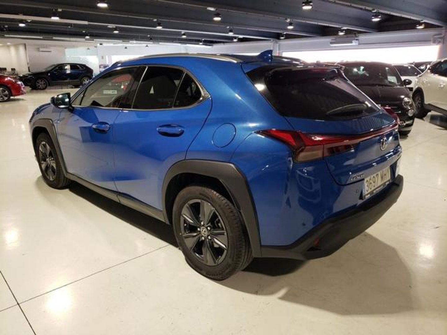 Lexus UX UX 250h Business 2WD 135 kW (184 CV)