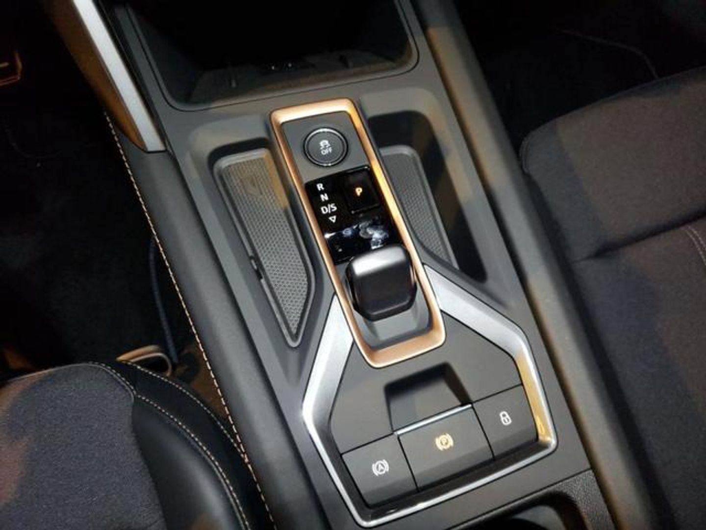 CUPRA Leon Sportstourer 1.5 eTSI DSG 110 kW (150 CV)