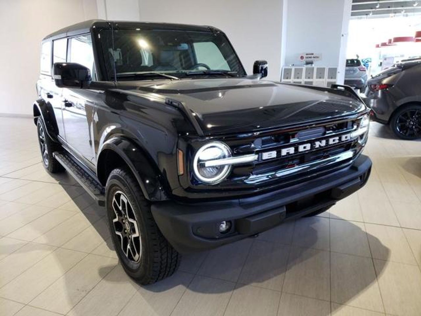 Ford Bronco 2.7 EcoBoost V6 Outer Banks 4x4 In Auto 246 kW (335 CV)