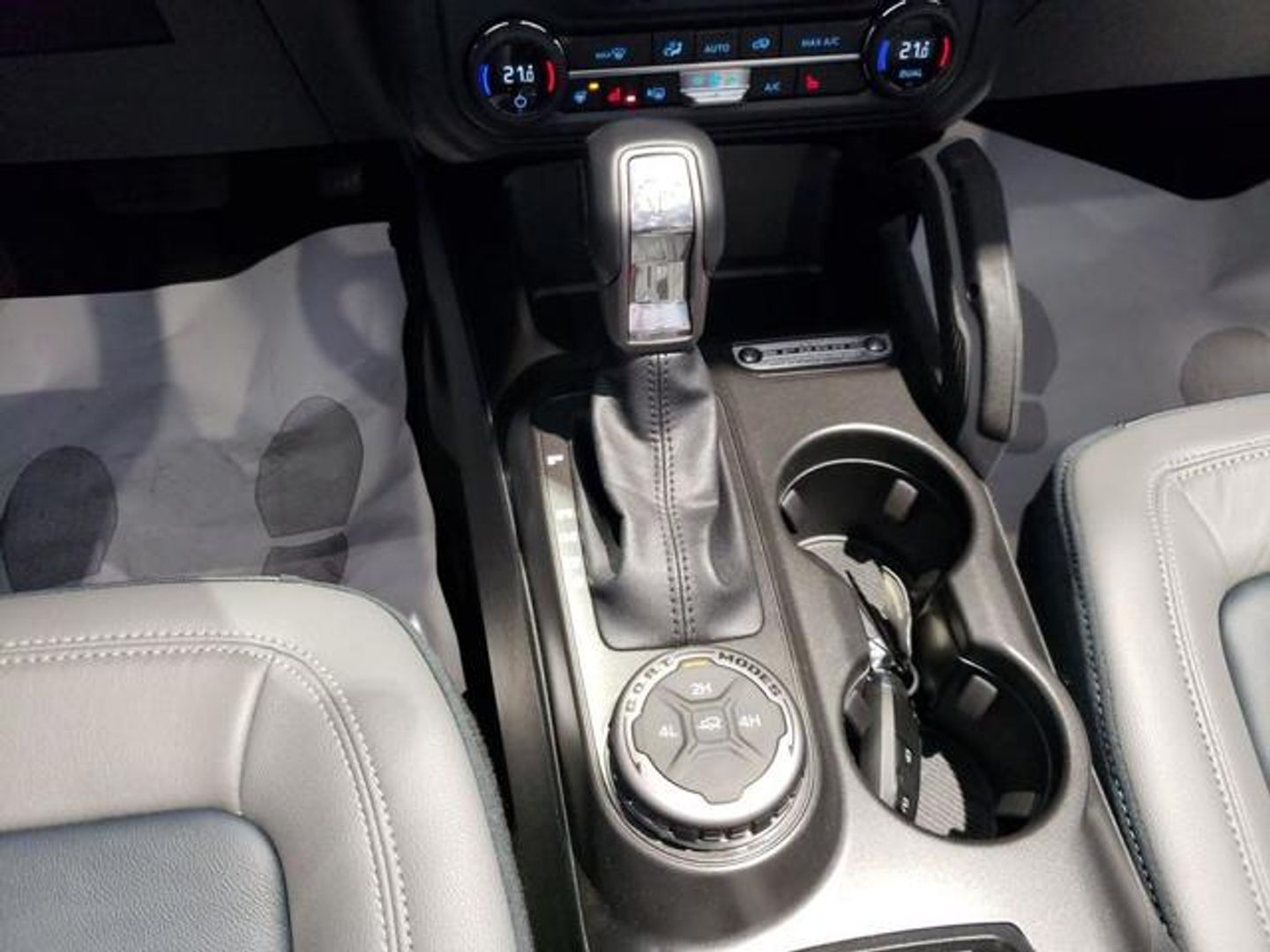 Ford Bronco 2.7 EcoBoost V6 Outer Banks 4x4 In Auto 246 kW (335 CV)