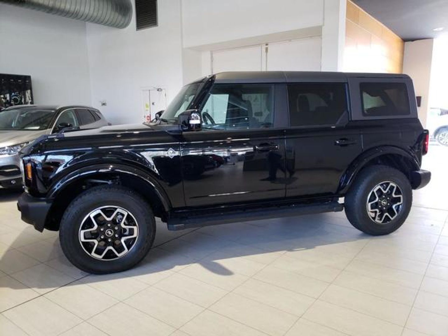 Ford Bronco 2.7 EcoBoost V6 Outer Banks 4x4 In Auto 246 kW (335 CV)