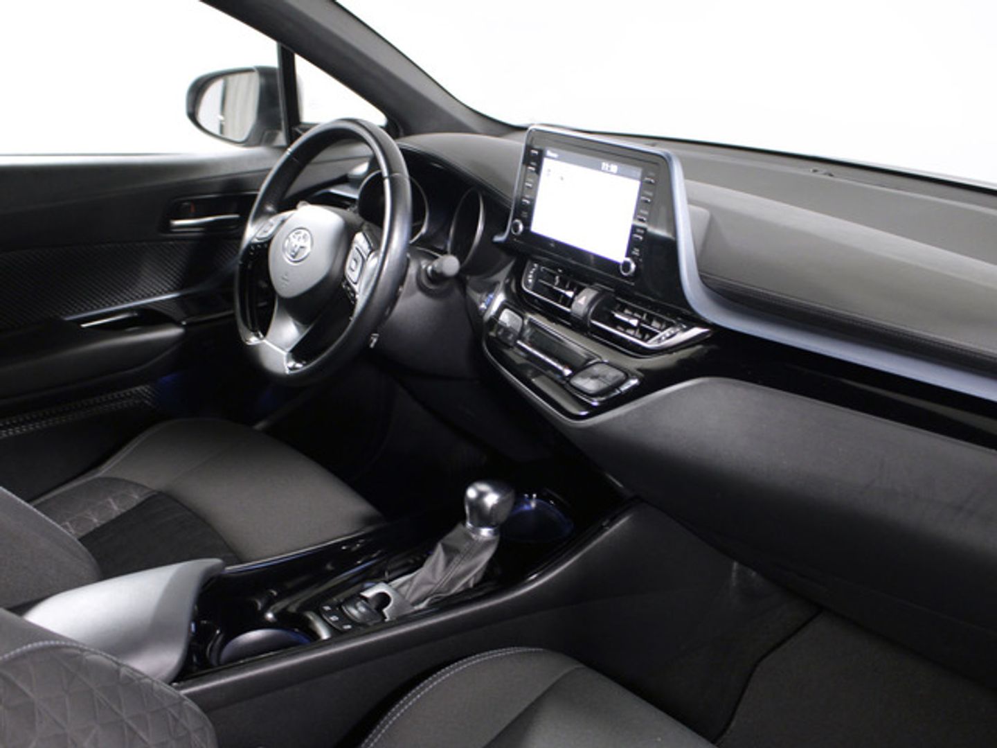 Toyota C-HR 1.8 125H Advance 90 kW (122 CV)