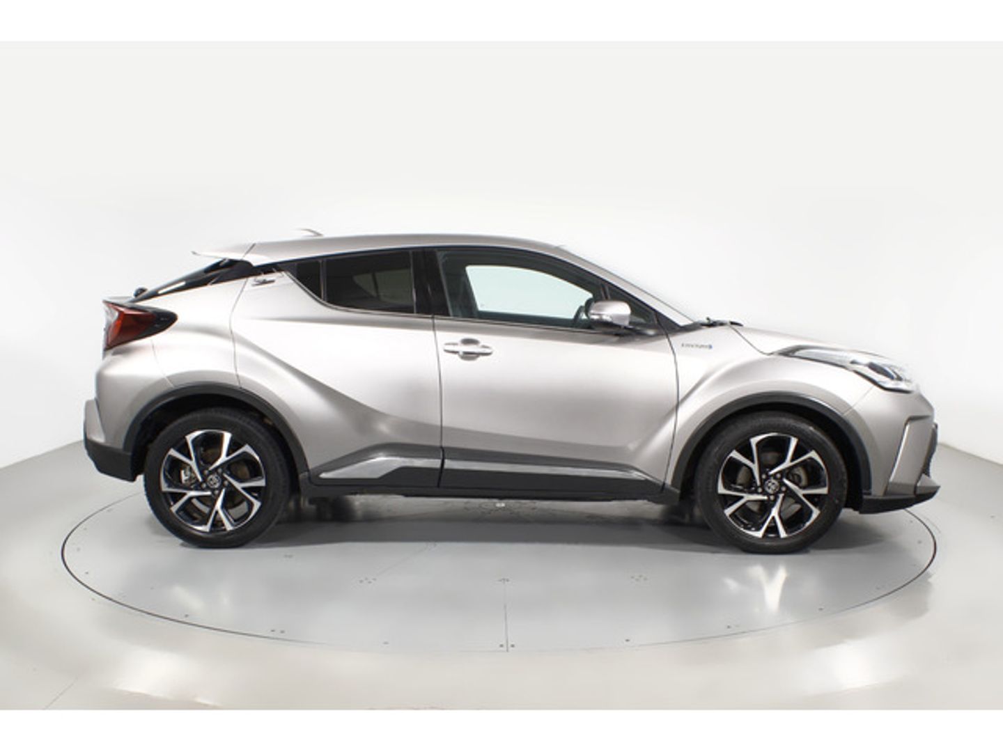 Toyota C-HR 1.8 125H Advance 90 kW (122 CV)