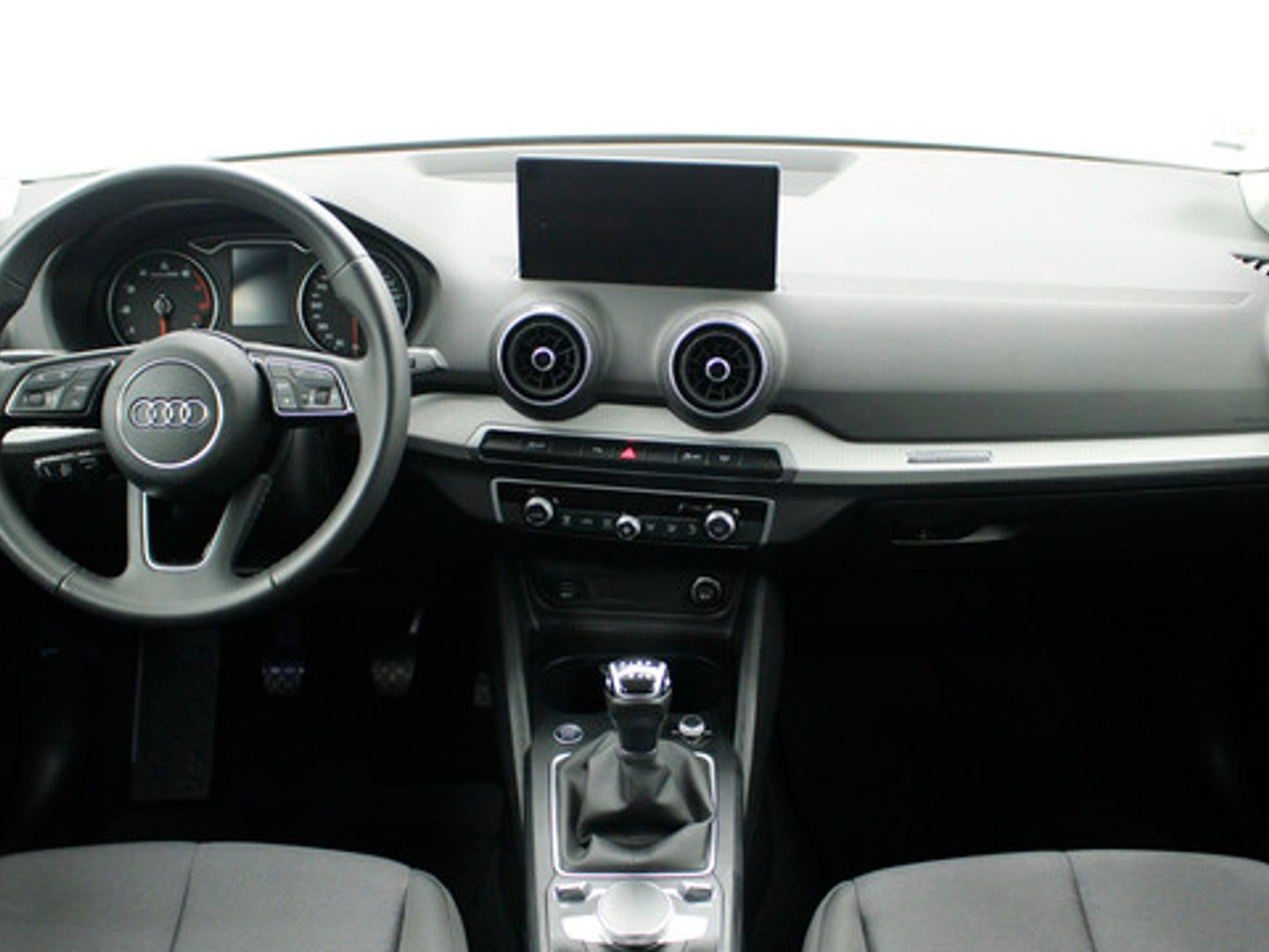 Audi Q2 Advanced 30 TFSI 81 kW (110 CV)