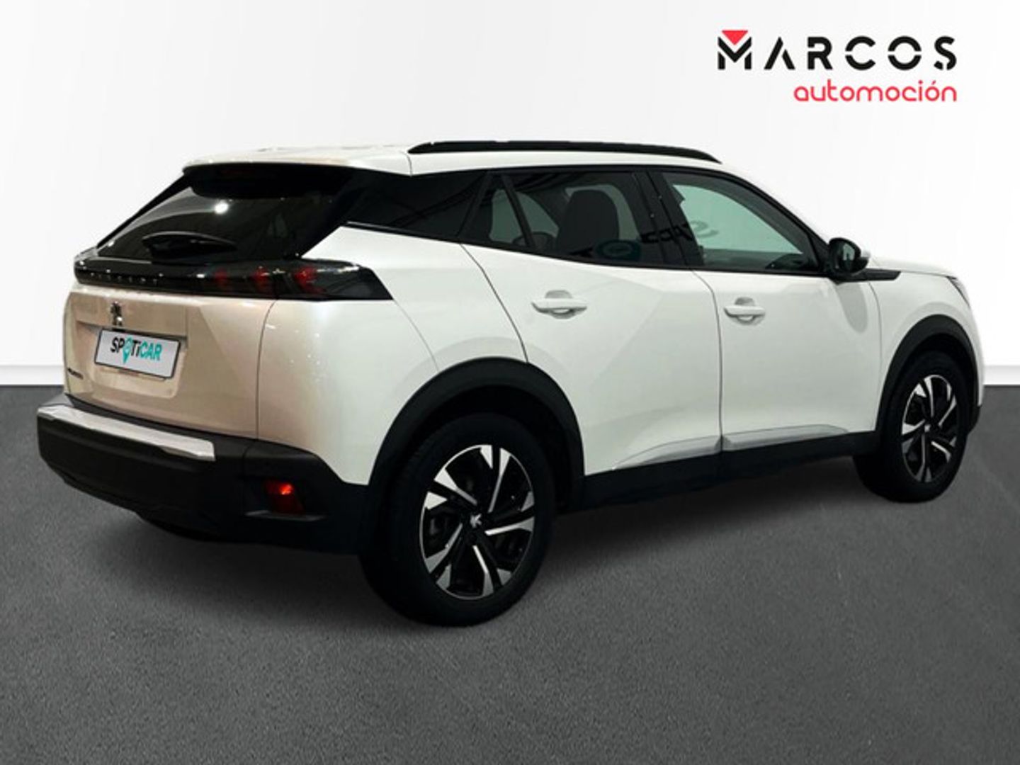 Peugeot e-2008 Eléctrico Allure 100 kW (136 CV)