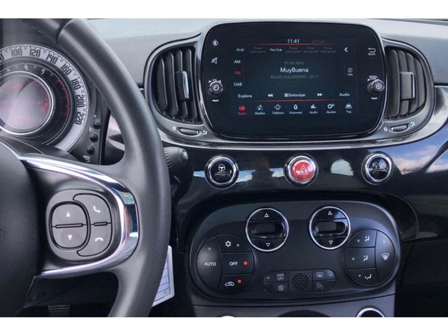 Fiat 500 1.0 Hybrid Dolcevita 51 kW (70 CV)