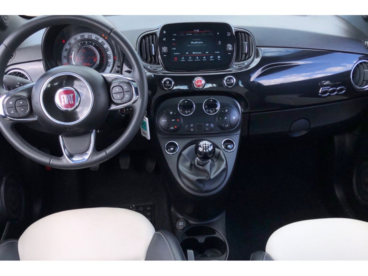 Fiat 500 1.0 Hybrid Dolcevita 51 kW (70 CV)