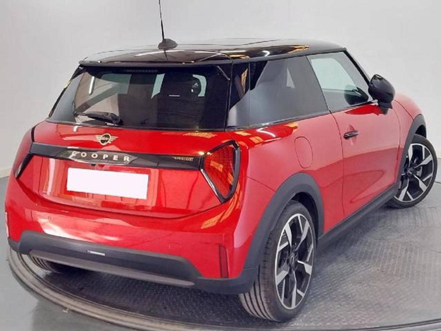MINI MINI 3 Puertas Cooper C 115 kW (156 CV)