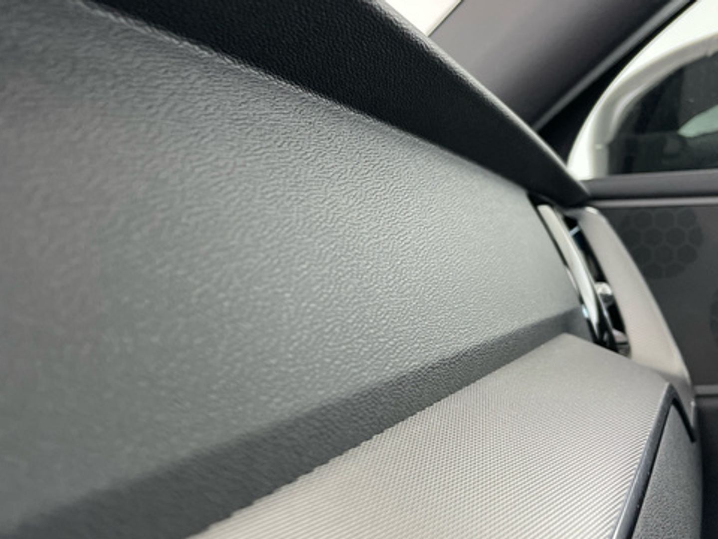 Volvo XC60 B4 D R-Design Auto 145 kW (197 CV)
