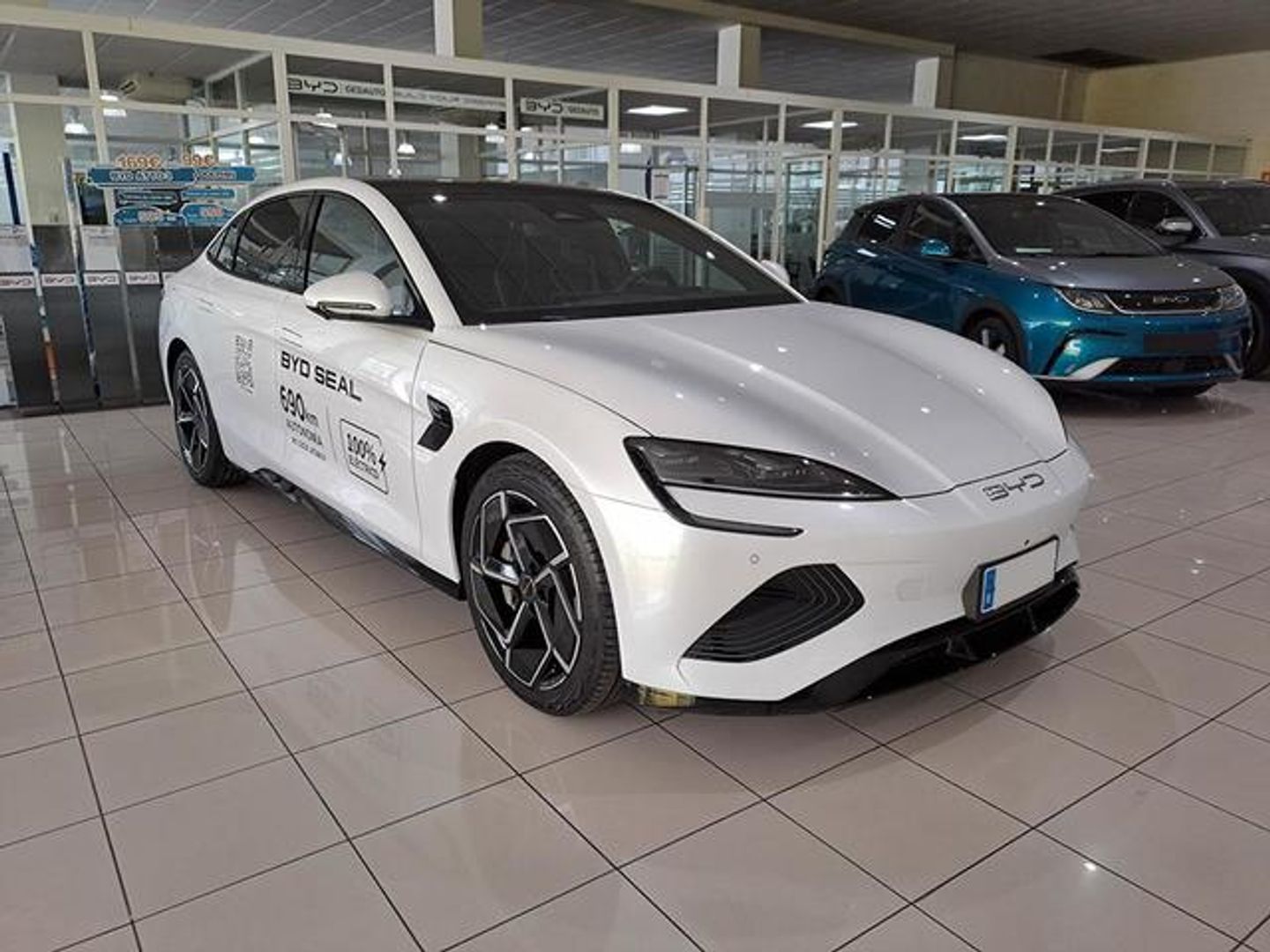 BYD Seal Excellence AWD 390 kW (530 CV) Blanco Sedan