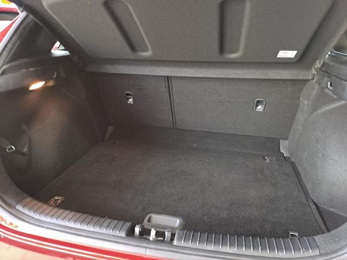 Kia Ceed 1.6 MHEV iMT Drive 100 kW (136 CV)