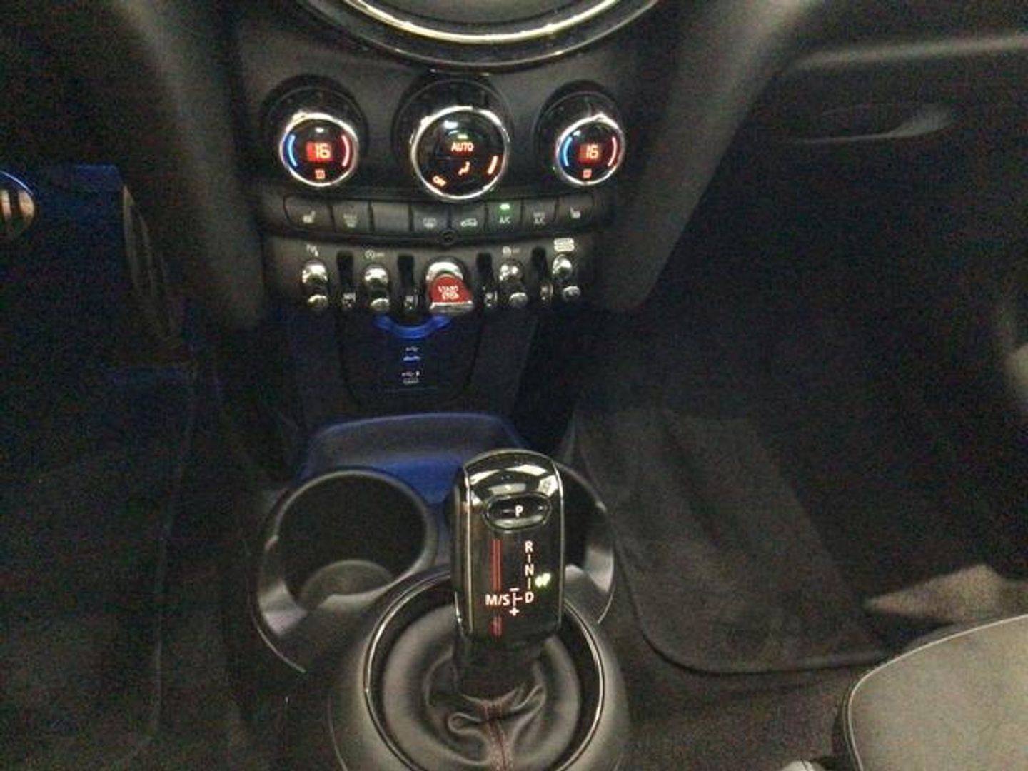 MINI MINI 3 Puertas John Cooper Works 170 kW (231 CV)