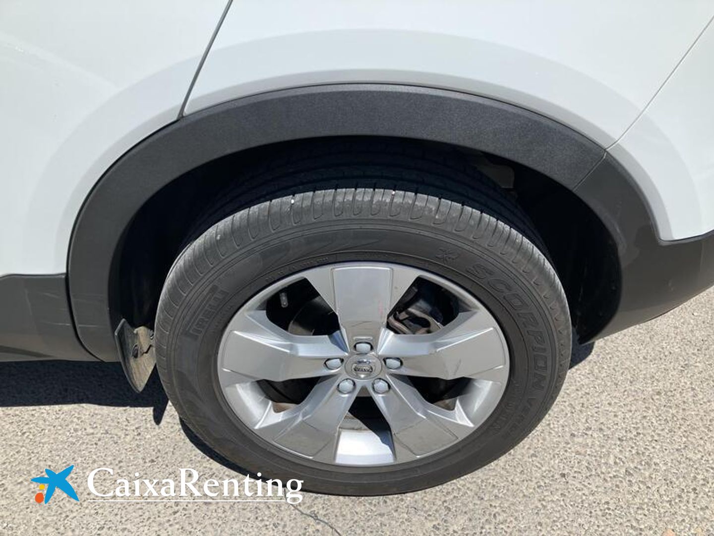 Volvo XC40 T3 Momentum Pro Auto 120 kW (163 CV)